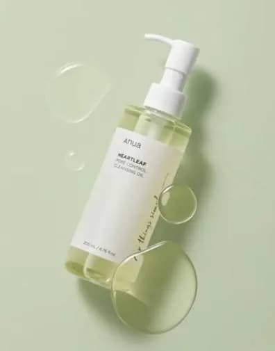ANUA Heartleaf Pore Control Cleansing Oil